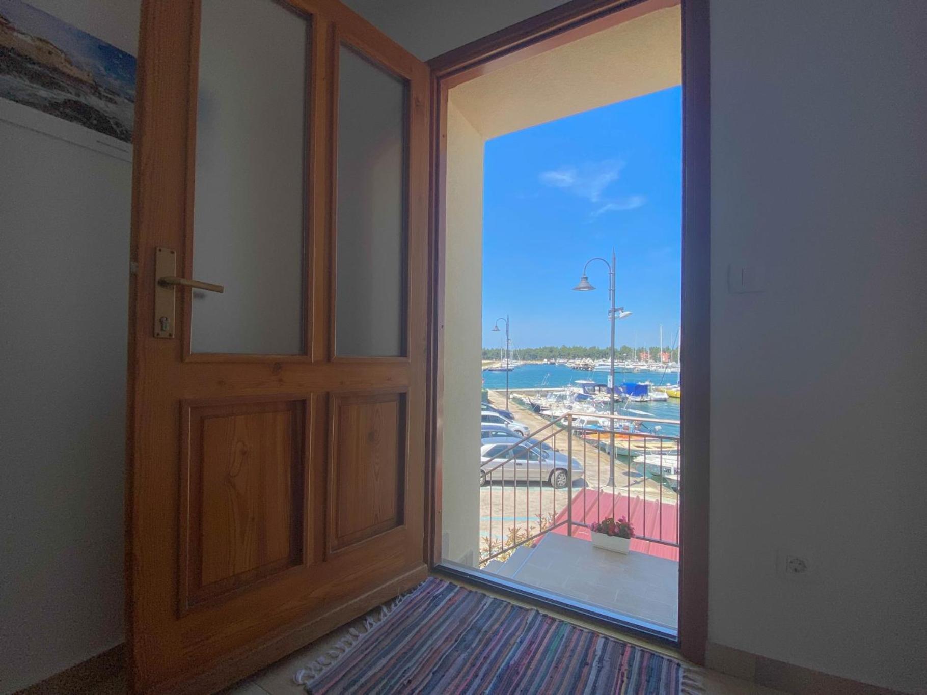 Demark Room 1 Novigrad Istria Extérieur photo